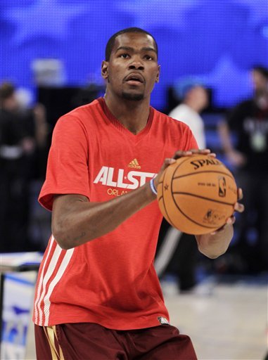 防线在比赛 防线在比赛